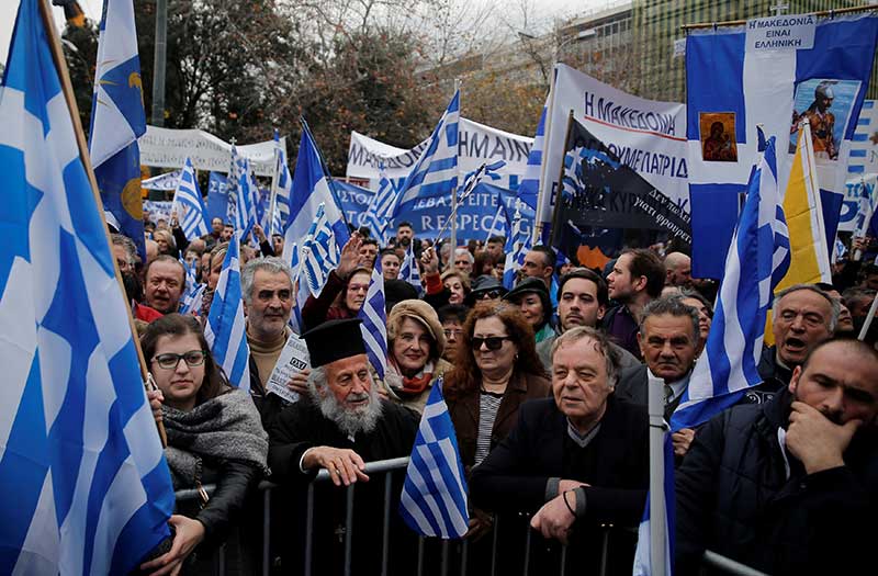 2018-02-04T113847Z_1_LYNXMPEE1305S_RTROPTP_4_GREECE-MACEDONIA-PROTESTS.JPG