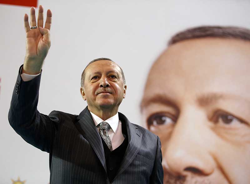 2018-02-04T192645Z_1_LYNXMPEE130HC_RTROPTP_4_MIDEAST-CRISIS-SYRIA-TURKEY.JPG
