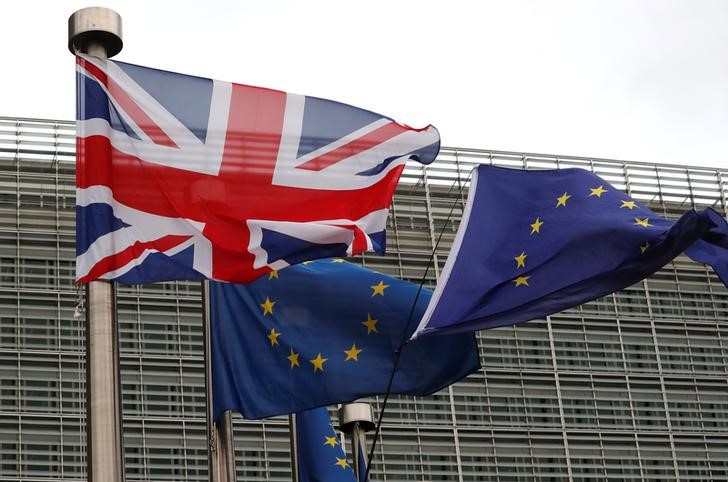 2018-02-05T160031Z_1_LYNXMPEE141AR_RTROPTP_3_BRITAIN-EU-MAY-BRUSSELS.JPG