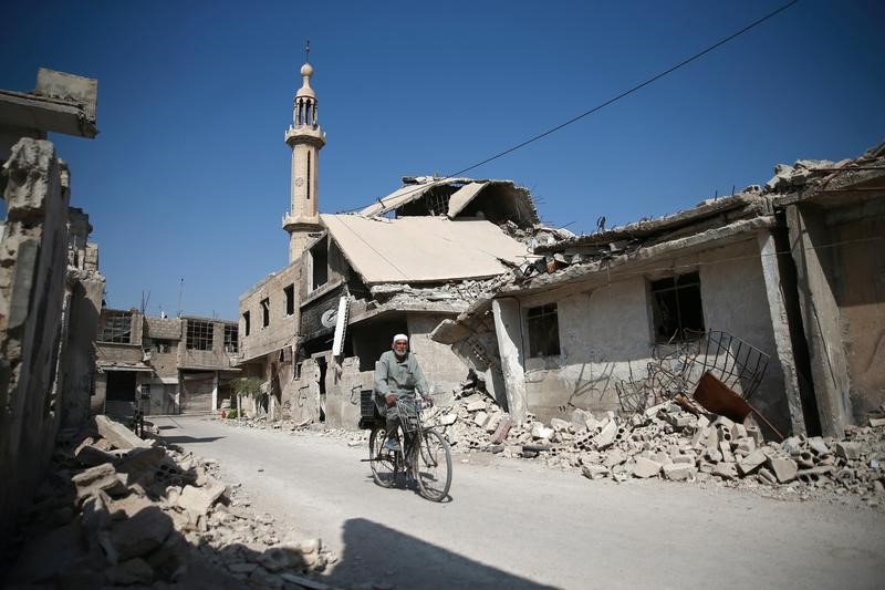 2018-02-05T184017Z_1_LYNXMPEE141GD_RTROPTP_3_MIDEAST-CRISIS-SYRIA.JPG