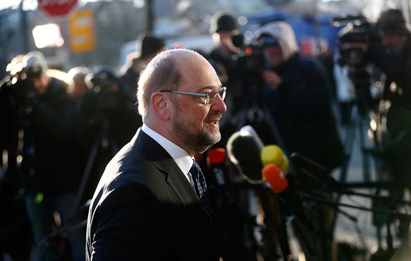 2018-02-06T082244Z_1_LYNXMPEE150I2_RTROPTP_4_GERMANY-POLITICS.JPG