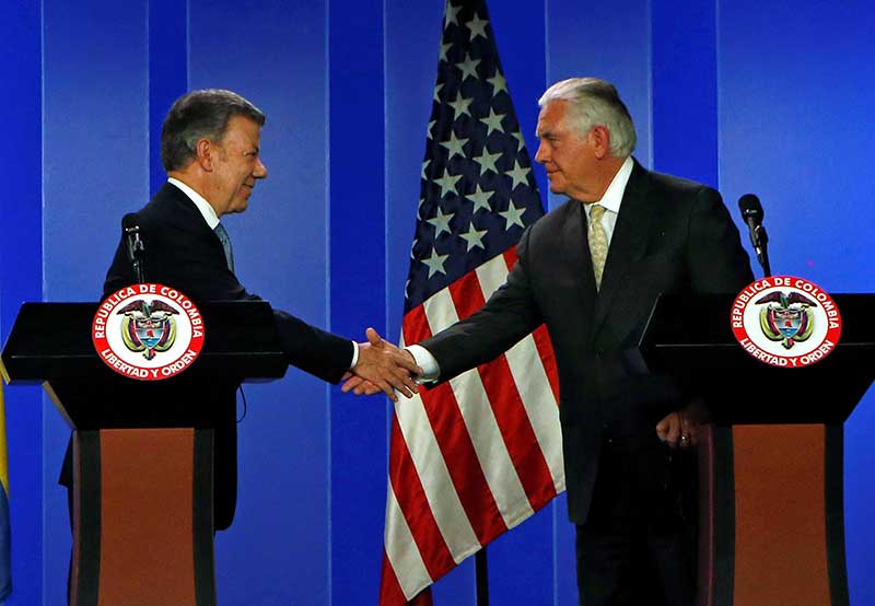 2018-02-07T010523Z_1_LYNXMPEE1604P_RTROPTP_4_COLOMBIA-USA-TILLERSON.JPG