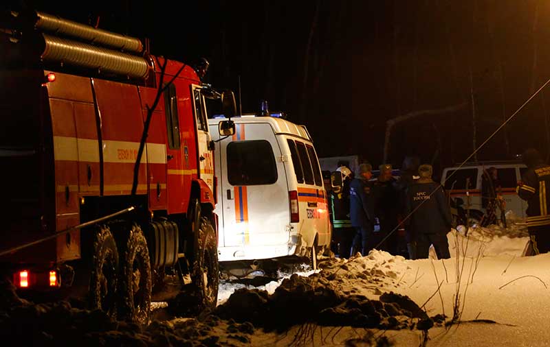 2018-02-11T193520Z_1_LYNXMPEE1A0KV_RTROPTP_4_RUSSIA-AIRPLANE-CRASH.JPG