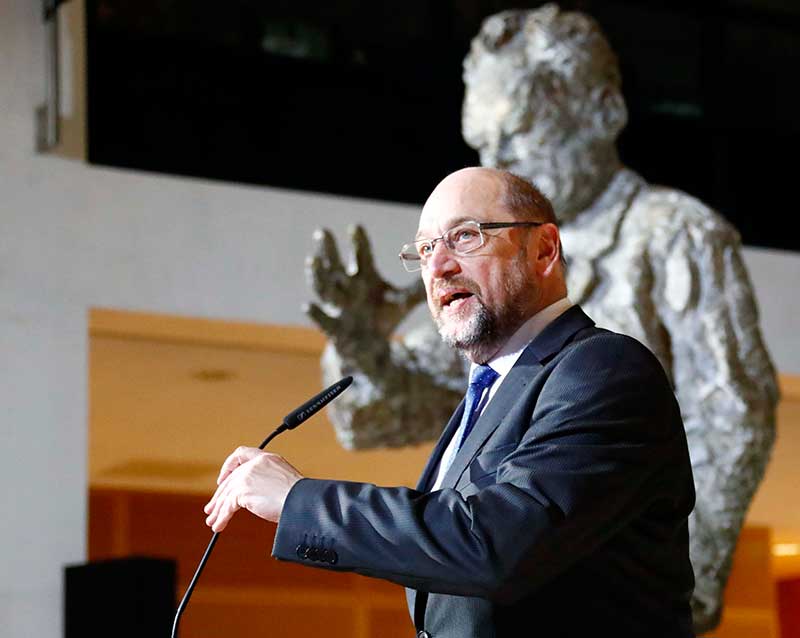2018-02-13T182029Z_1_LYNXNPEE1C1NE_RTROPTP_4_GERMANY-POLITICS-SPD.JPG