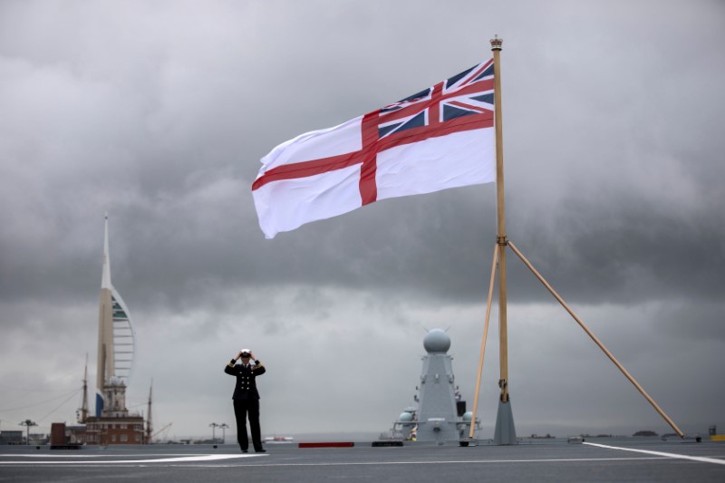 2018-02-14T011001Z_1_LYNXNPEE1D01U_RTROPTP_3_BRITAIN-ROYALS.JPG