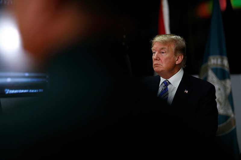 2018-02-19T074356Z_1_LYNXNPEE1I0GW_RTROPTP_4_FLORIDA-SHOOTING-TRUMP.JPG