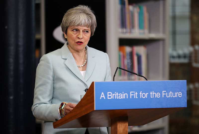 2018-02-21T074905Z_1_LYNXNPEE1K0N3_RTROPTP_4_BRITAIN-EDUCATION-FEES.JPG