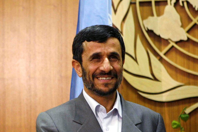 2018-02-21T203830Z_1_LYNXNPEE1K23E_RTROPTP_3_IRAN-PRESIDENT.JPG
