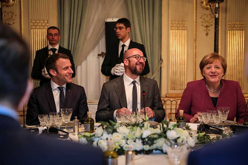 2018-02-23T025845Z_2_LYNXNPEE1M003_RTROPTP_4_EU-SUMMIT.JPG