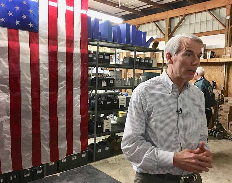 2018-02-26T224855Z_1_LYNXNPEE1P1SG_RTROPTP_4_USA-ELECTION-TAX.JPG