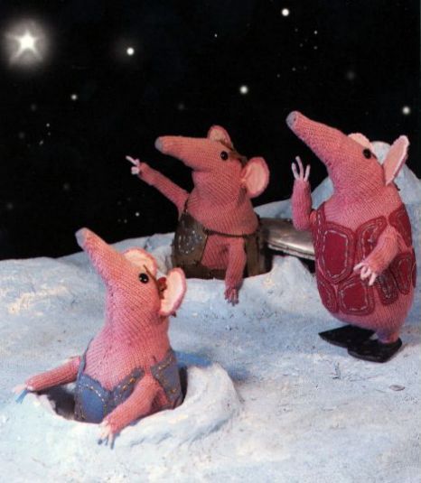 Clangers.jpg.9b7d3ecef12b7b940e894b94c3317360.jpg