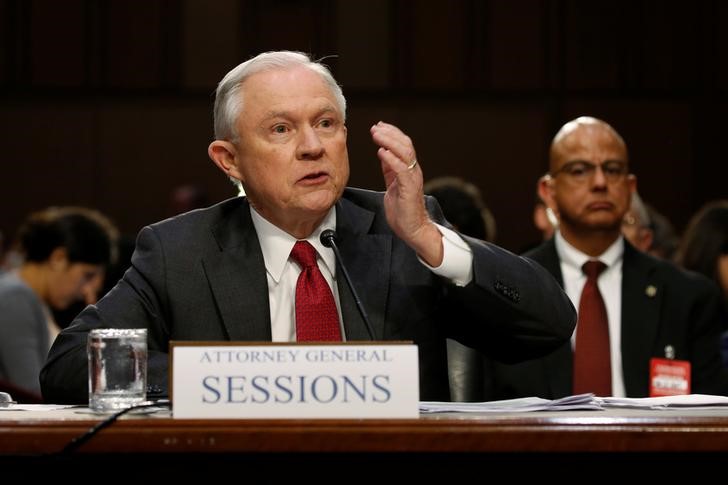2018-03-01T015613Z_1_LYNXNPEE2027C_RTROPTP_3_USA-TRUMP-RUSSIA.JPG