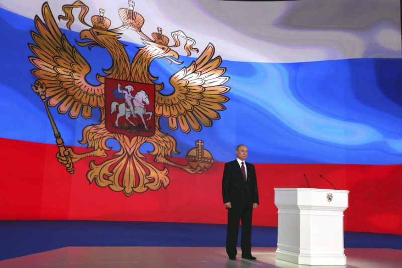 2018-03-01T123450Z_1_LYNXNPEE2035F_RTROPTP_3_RUSSIA-PUTIN.JPG