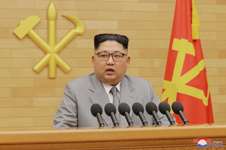 2018-03-03T132157Z_2_LYNXNPEE220BC_RTROPTP_3_NORTHKOREA-MISSILES-KIMJONGUN-IMAGE.JPG