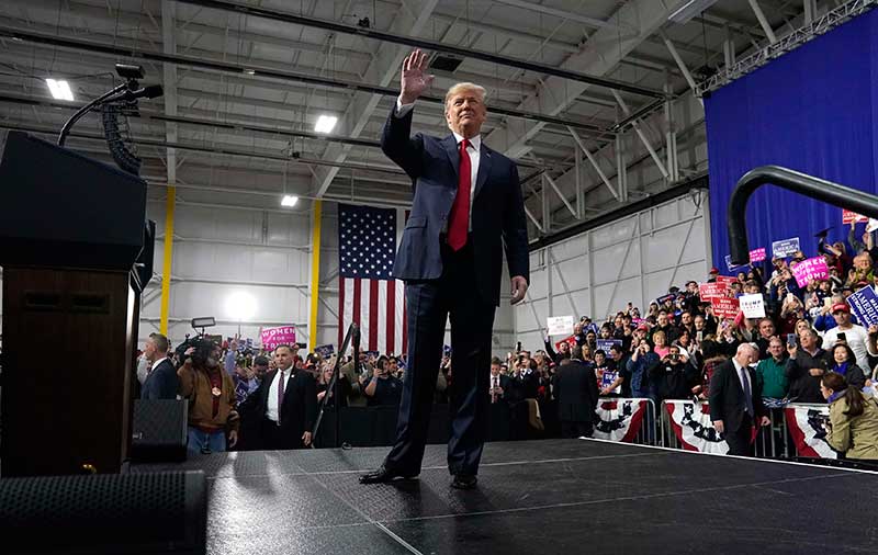 2018-03-11T180704Z_1_LYNXNPEE2A0IT_RTROPTP_4_USA-TRUMP.JPG