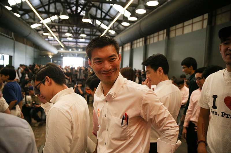 2018-03-15T045349Z_1_LYNXNPEE2E08R_RTROPTP_4_THAILAND-POLITICS.JPG
