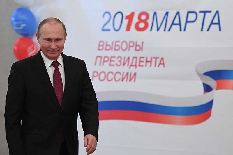 2018-03-18T181708Z_1_LYNXNPEE2H0MY_RTROPTP_4_RUSSIA-ELECTION-PUTIN.JPG