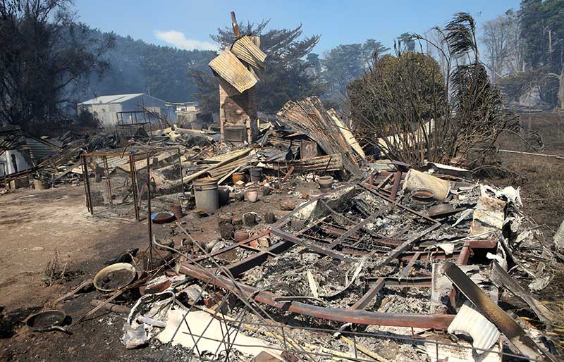 2018-03-18T200116Z_1_LYNXMPEE2H0P0_RTROPTP_4_AUSTRALIA-FIRE.JPG