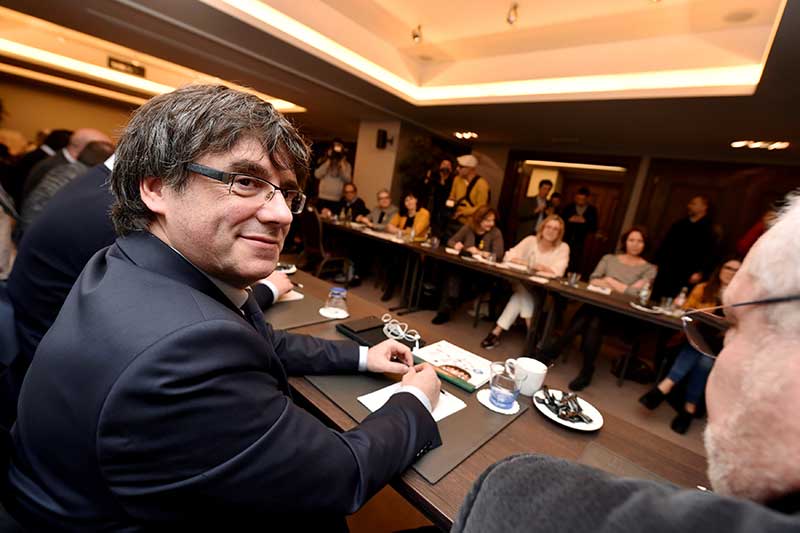 2018-03-25T133632Z_2_LYNXMPEE2O0HX_RTROPTP_4_SPAIN-POLITICS-CATALONIA-GERMANY.JPG