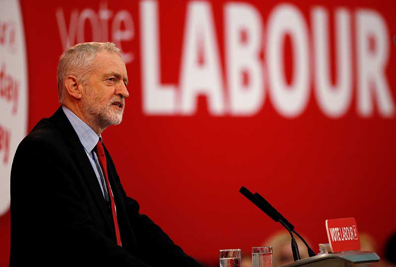 2018-03-26T035530Z_1_LYNXMPEE2P07G_RTROPTP_4_BRITAIN-POLITICS.JPG