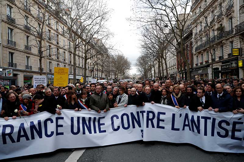 2018-03-28T172749Z_1_LYNXMPEE2R1SP_RTROPTP_4_FRANCE-CRIME-MARCH.JPG