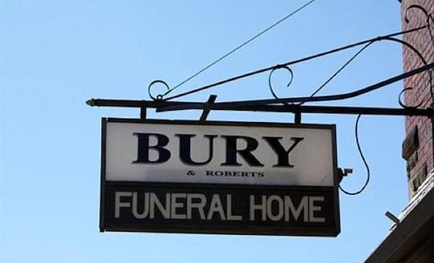 5abdd1fca1a20_buryhome.jpg.b7acb9cb0ff6b464db2848442e62115e.jpg