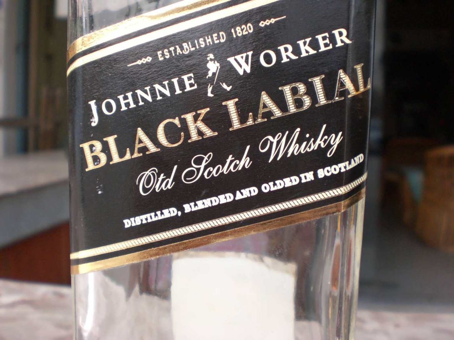Johnnie-02.thumb.JPG.40dc378cde5c58daed20dbcf85e0d6a3.JPG