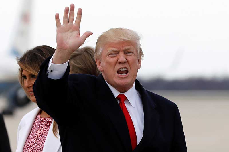 2018-04-02T204444Z_1_LYNXNPEE3116C_RTROPTP_4_USA-TRUMP.JPG