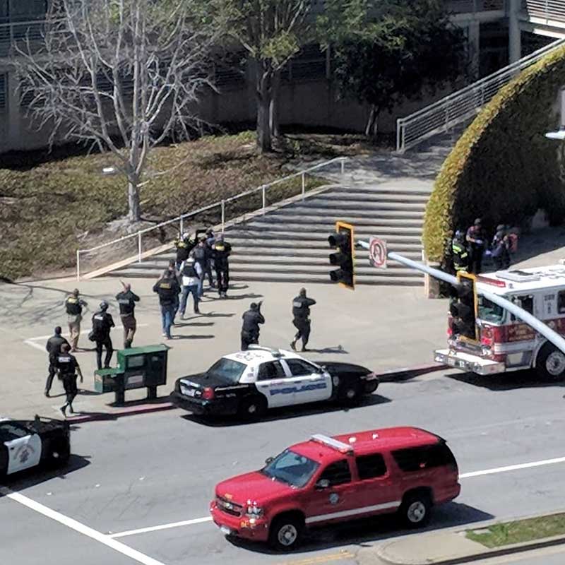 2018-04-03T212538Z_2_LYNXNPEE321H6_RTROPTP_4_CALIFORNIA-YOUTUBE-SHOOTING.JPG
