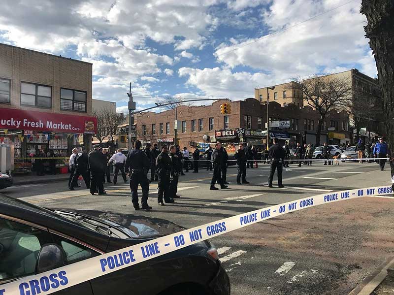2018-04-05T025320Z_1_LYNXNPEE34042_RTROPTP_4_NEW-YORK-POLICE.JPG