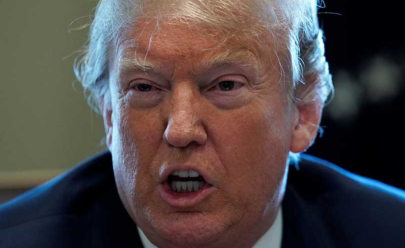 2018-04-09T224922Z_1_LYNXMPEE381RM_RTROPTP_4_USA-TRUMP.JPG