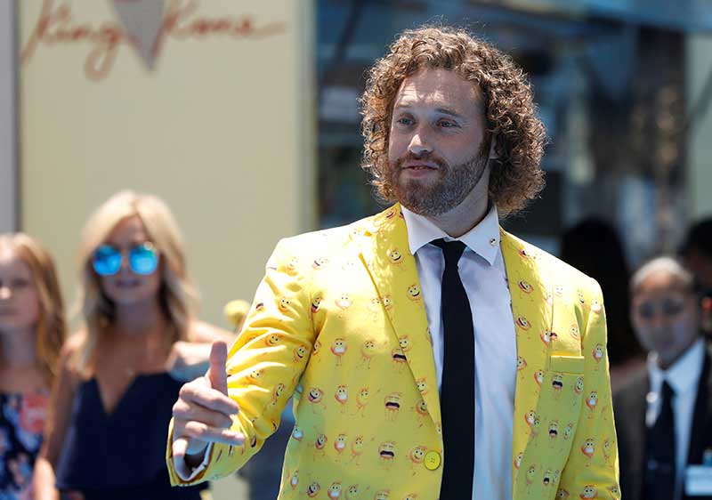 2018-04-10T182356Z_1_LYNXMPEE391JY_RTROPTP_4_PEOPLE-T-J-MILLER.JPG
