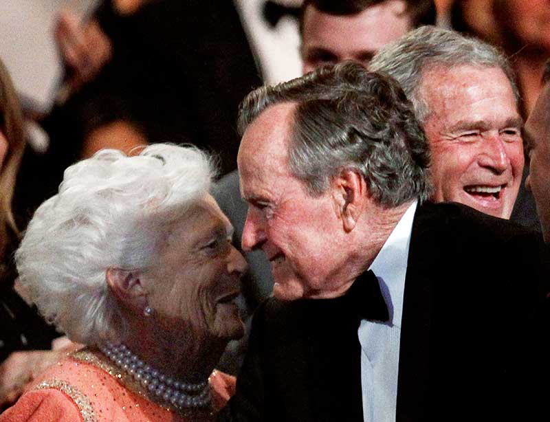 2018-04-18T001620Z_1_LYNXMPEE3H017_RTROPTP_4_PEOPLE-BARBARABUSH.JPG