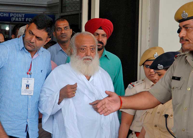 2018-04-25T083407Z_1_LYNXMPEE3O0OR_RTROPTP_4_INDIA-GODMAN-RAPE.JPG