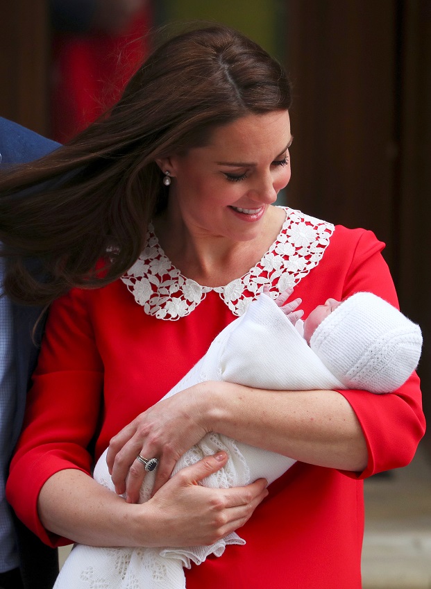 2018-04-27T100914Z_1_LYNXMPEE3Q0UJ_RTROPTP_4_BRITAIN-ROYALS-BABY.JPG
