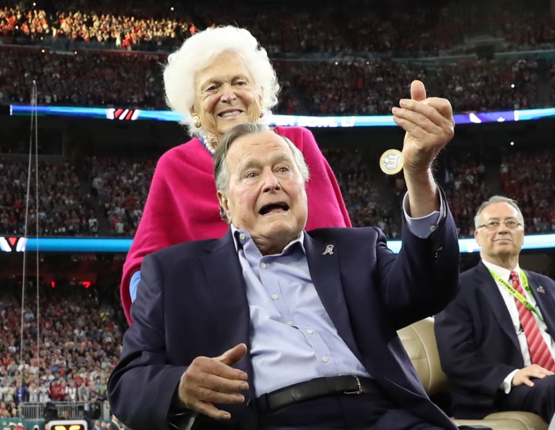 2018-04-15T193359Z_2_LYNXMPEE3E0QD_RTROPTP_3_NFL-SUPERBOWL (1).JPG