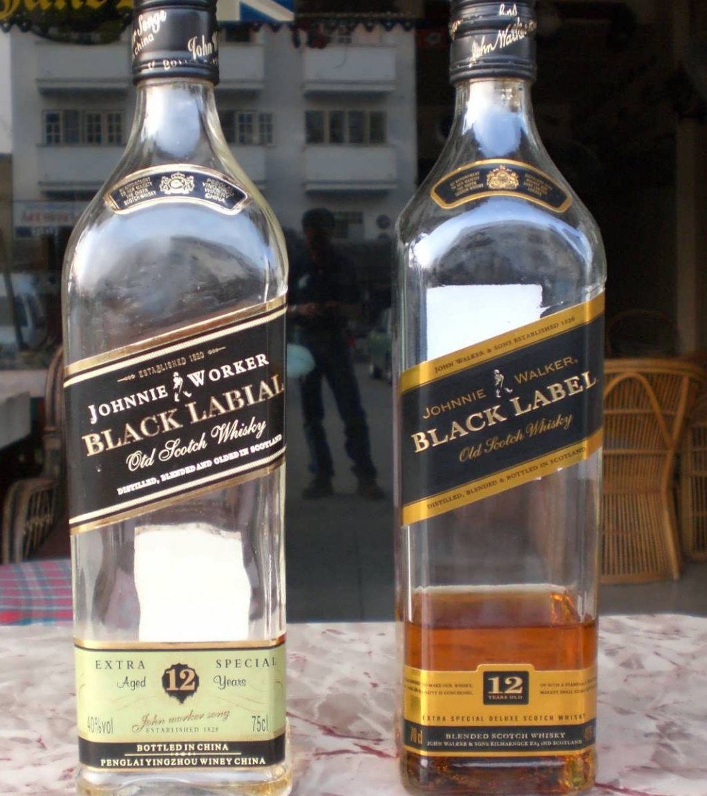 Johnnie-011.thumb.jpg.d71b1379d9a0797d278d275c3371b1f1.jpg