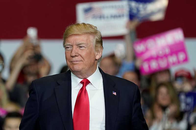 2018-04-30T093646Z_1_LYNXMPEE3T0DZ_RTROPTP_4_USA-TRUMP.JPG