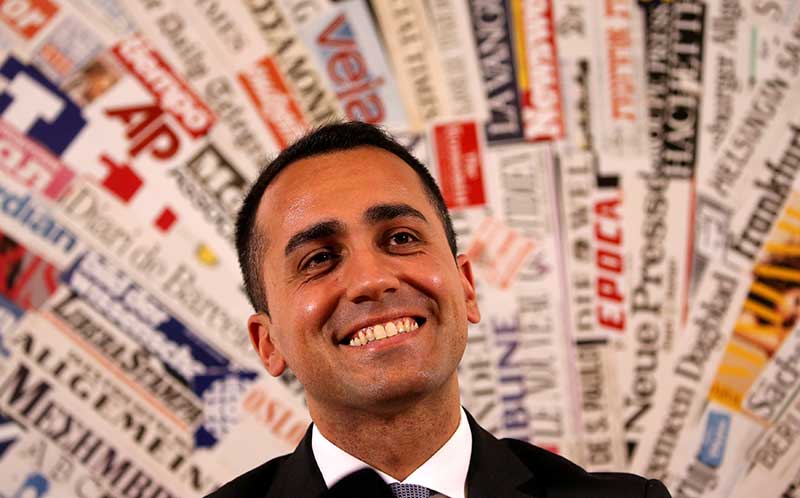 2018-05-04T070325Z_1_LYNXMPEE430DC_RTROPTP_4_ITALY-POLITICS.JPG