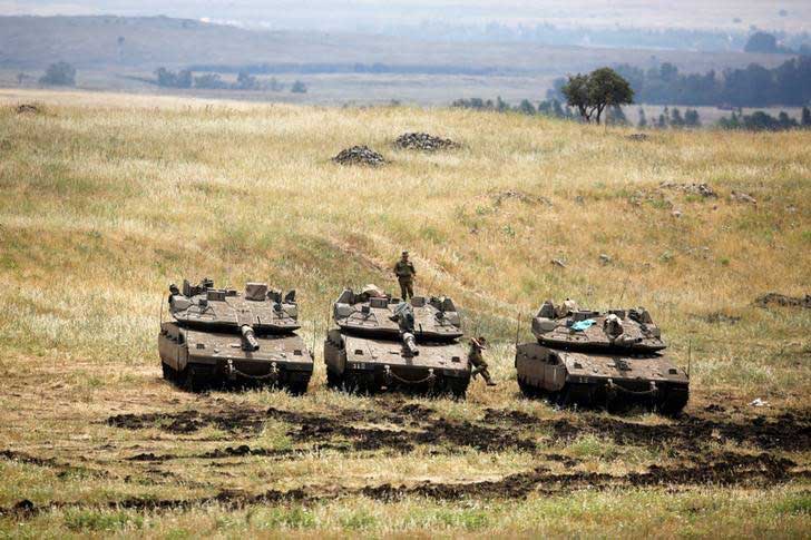 2018-05-09T222721Z_1_LYNXMPEE482FC_RTROPTP_3_MIDEAST-CRISIS-SYRIA-ISRAEL.JPG