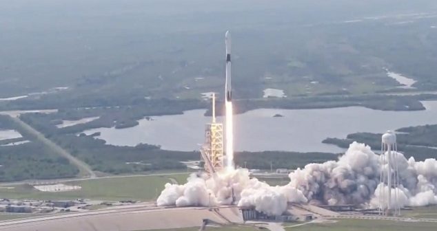 2018-05-11T222737Z_1_LYNXMPEE4A1RC_RTROPTP_4_US-SPACE-SPACEX-634x336.jpg