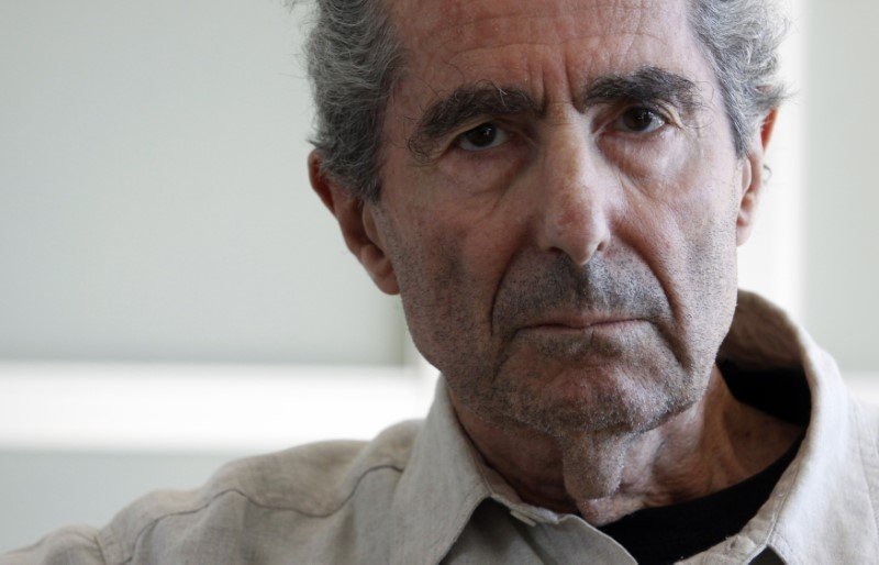 2018-05-23T035231Z_1_LYNXNPEE4M072_RTROPTP_3_BOOKS-PHILIPROTH.JPG