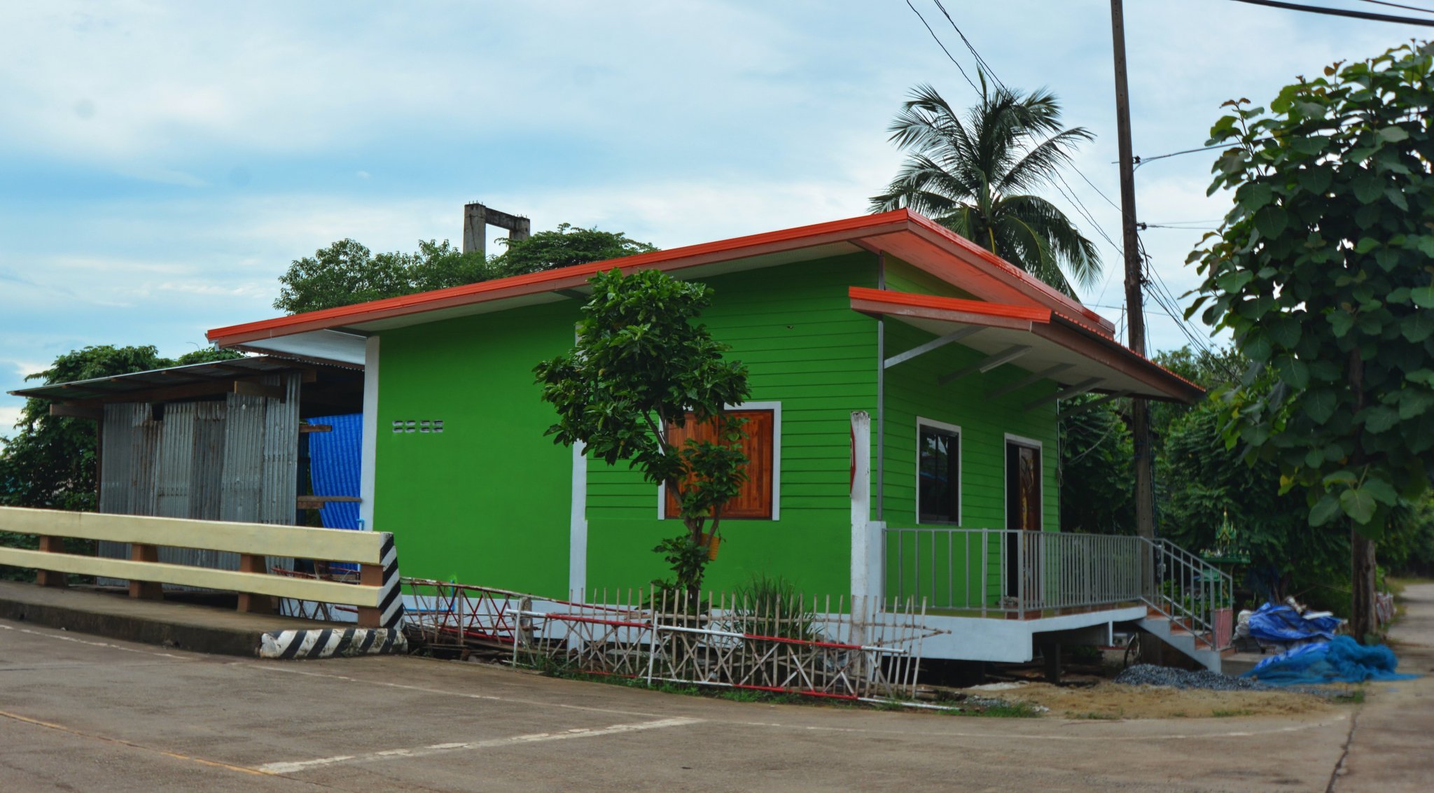 riverside house.JPG