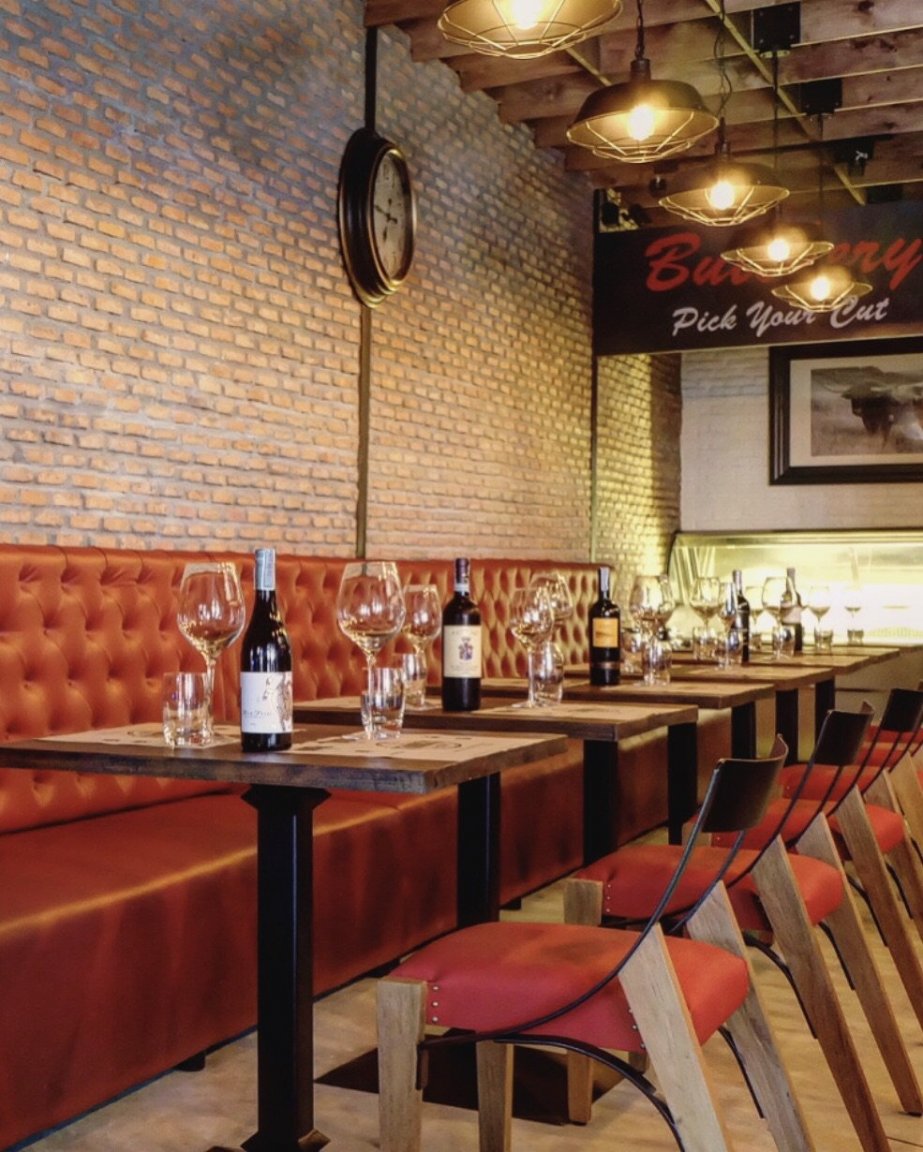steak house pic 001.JPG