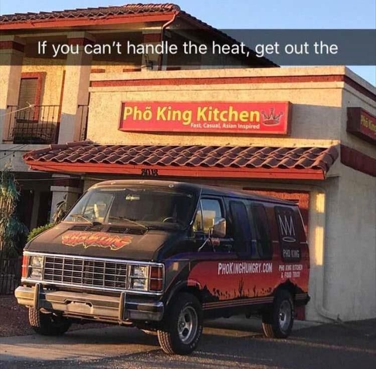 1864918338_phookingkitchen.jpg.7554abb289dd4569a68ee8cd8479f59f.jpg