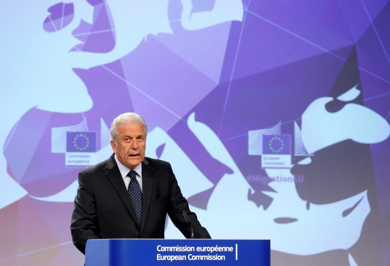 2018-06-06T013148Z_2_LYNXNPEE541RK_RTROPTP_3_EUROPE-MIGRANTS-EASTEUROPE-INFRINGEMENTS.JPG
