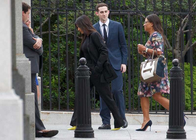 2018-06-06T212648Z_2_LYNXNPEE551MR_RTROPTP_4_USA-TRUMP-KARDASHIAN.JPG