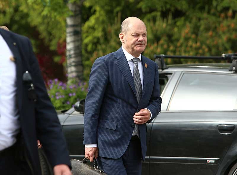 2018-06-07T231948Z_1_LYNXNPEE56261_RTROPTP_4_G7-SUMMIT-FINANCE.JPG