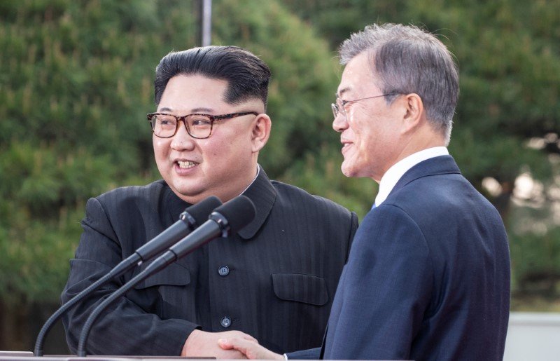 2018-06-22T022928Z_1_LYNXMPEE5L068_RTROPTP_3_NORTHKOREA-SOUTHKOREA-SUMMIT.JPG