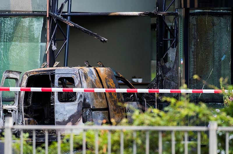2018-06-26T073030Z_1_LYNXMPEE5P0EM_RTROPTP_4_NETHERLANDS-TELEGRAAF-CAR.JPG